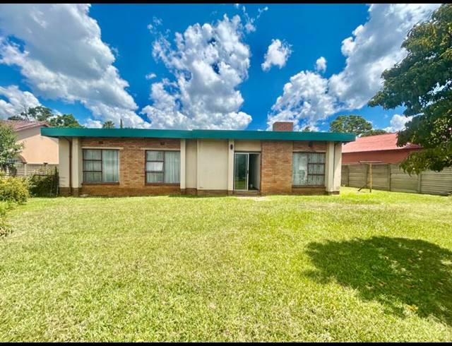 3 BEDROOM HOUSE FOR SALE IN VANDERBIJLPARK CE 5